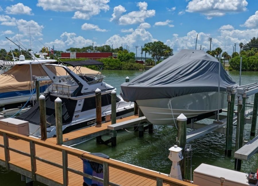 601 American Legion Dr, Madeira Beach, FL